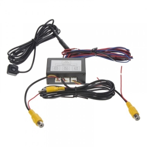 Přepínač video signálu 12V - přední / zadní kamera